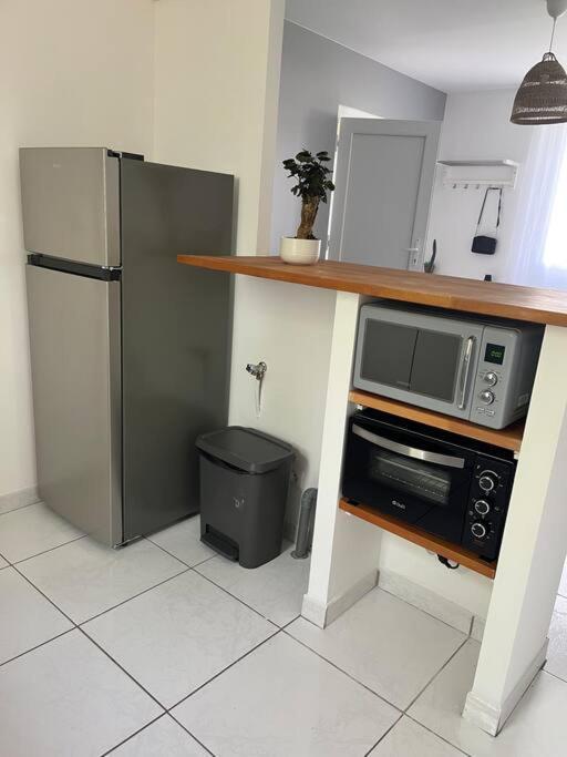 Logement 10 Minutes De Rouen Oissel Exterior photo