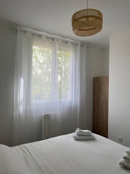 Logement 10 Minutes De Rouen Oissel Exterior photo