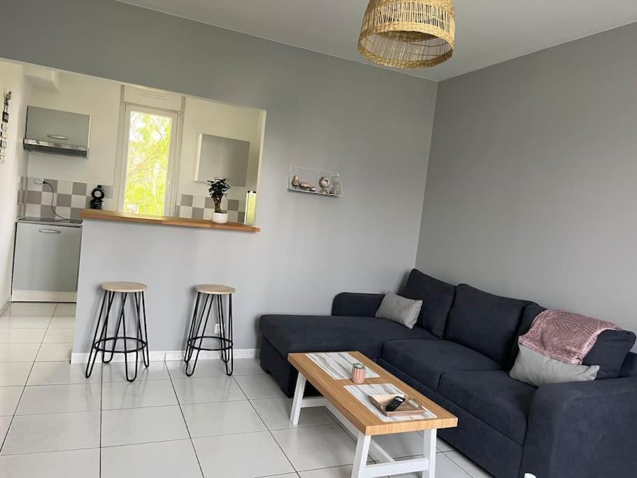 Logement 10 Minutes De Rouen Oissel Exterior photo
