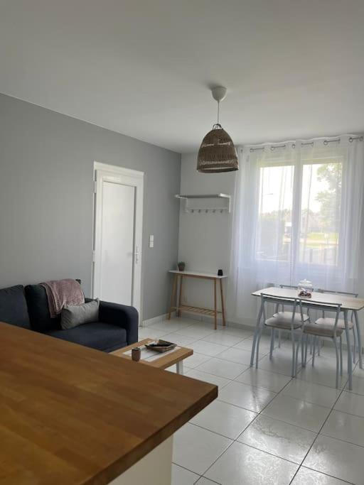 Logement 10 Minutes De Rouen Oissel Exterior photo